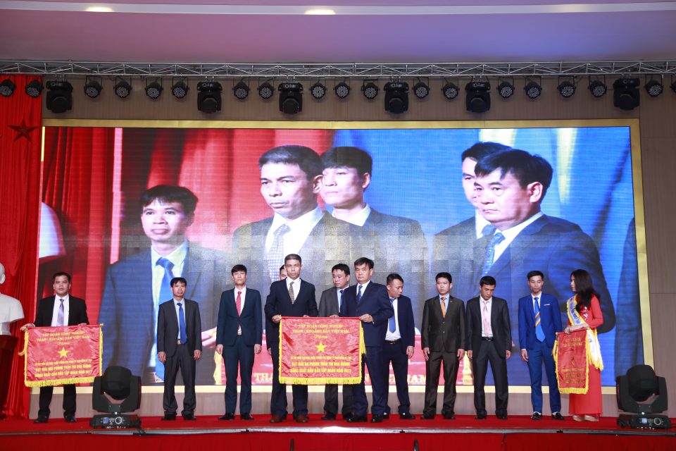 quy trình đăng ký tuyển thợ mỏ