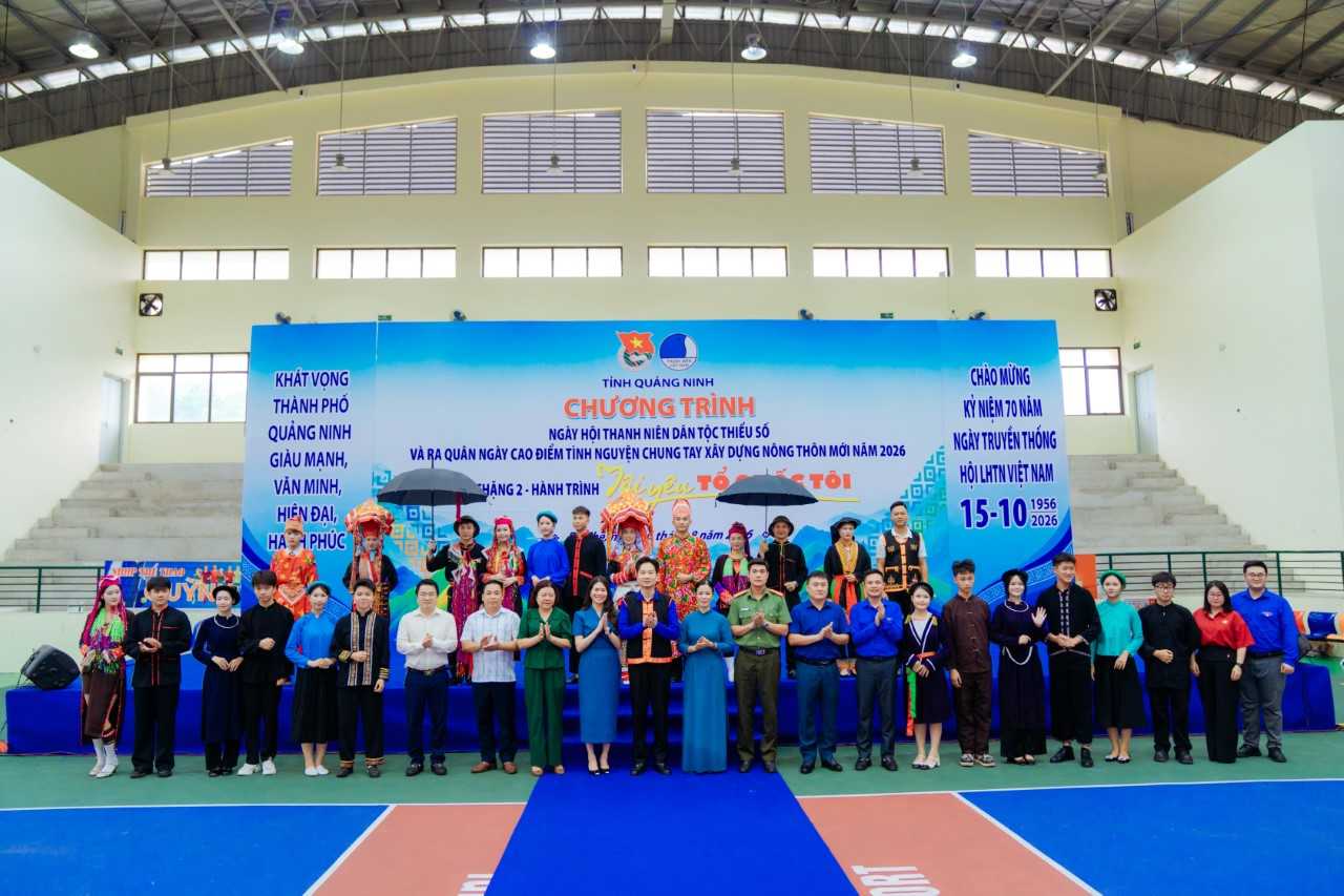 Kho vận Đá Bạc trao tặng công trình Phòng học STEM cho em tại Ba Chẽ